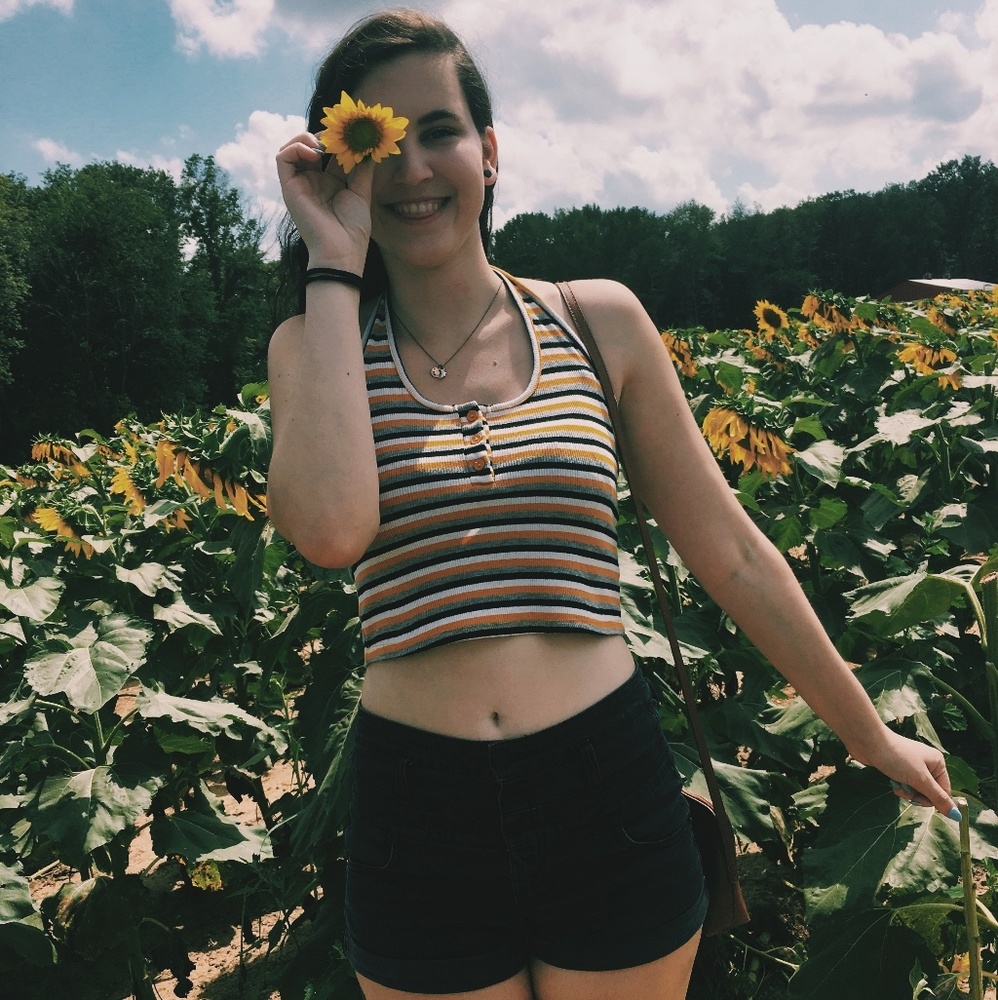 Meet your Posher, Sydne